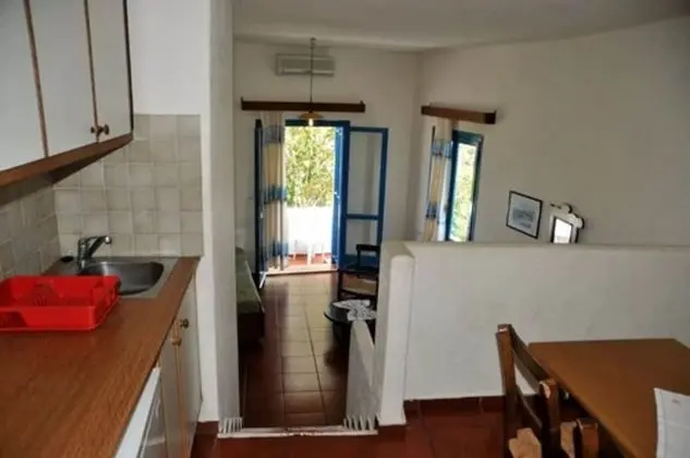 One Bedroom Apartment Upper Floor