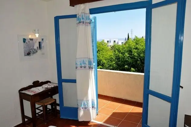 One Bedroom Apartment Upper Floor