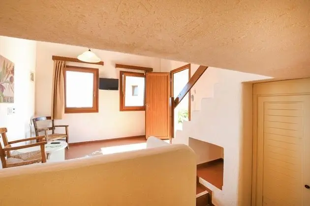 One- Bedroom Maisonette
