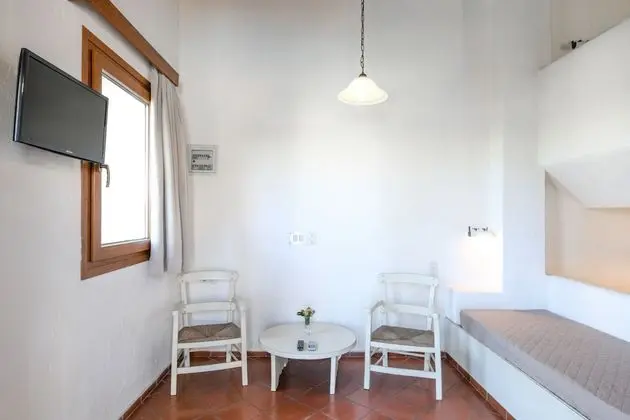 One- Bedroom Maisonette