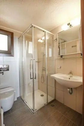 One- Bedroom Maisonette