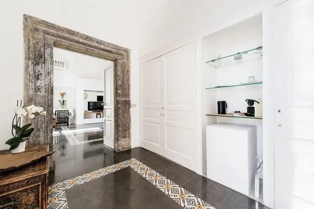 Deluxe Tek Büyük Yataklı Oda, Balkon, Deniz Manzaralı