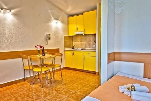 Apart Daire (Magic - 150 m from beach - A3(2+2))