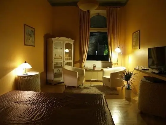 Deluxe Apart Daire (Wawel view, Smocza 1 street)