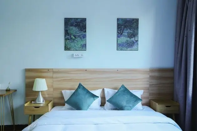 Comfort Tek Büyük Yataklı Oda