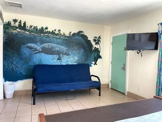 Deluxe 2 Room Suite with Two Queen Beds and Kitchen