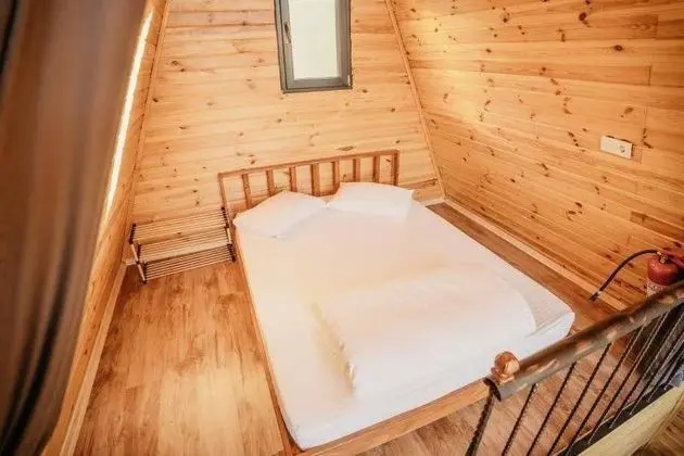 Bungalov  2+1 Oda, Dağ Manzaralı, Isıtmalı Özel Havuzlu