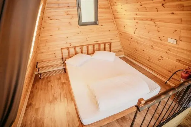 Bungalow 2+1 Oda, Dağ Manzaralı, Isıtmalı Özel Havuzlu