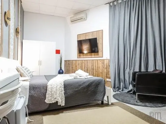 Tek Büyük Yataklı Oda