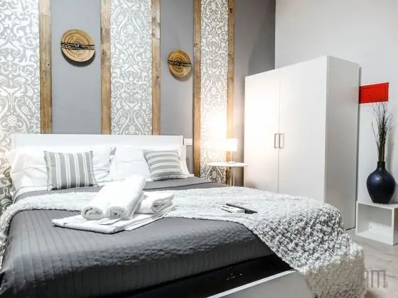 Tek Büyük Yataklı Oda