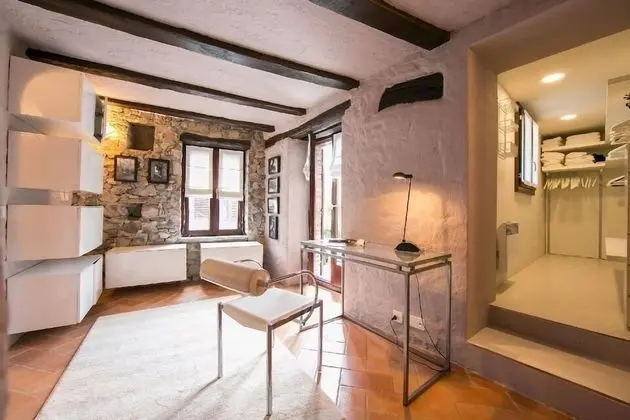 Family Apart Daire, Birden Çok Yatak (Magic Gandria 2)