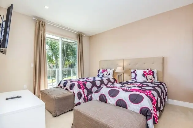 Ev (Magic Village Resort Property 2 Mins )