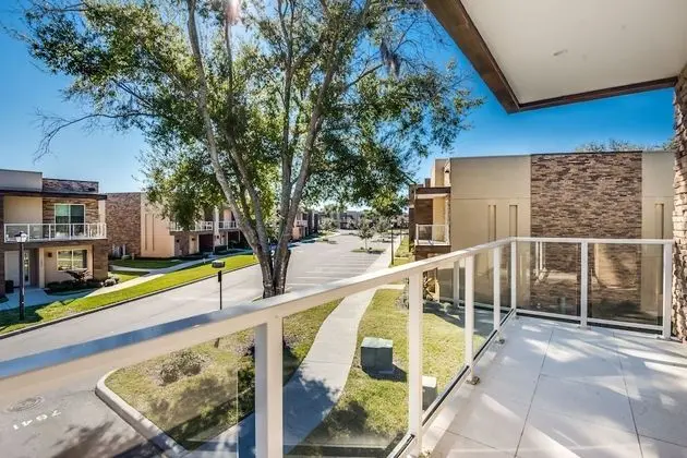 Ev (Magic Village Resort Property 2 Mins )