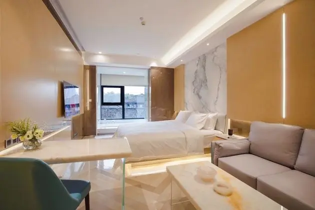 Deluxe Tek Büyük Yataklı Oda