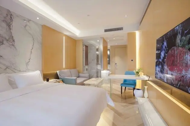 Deluxe Tek Büyük Yataklı Oda