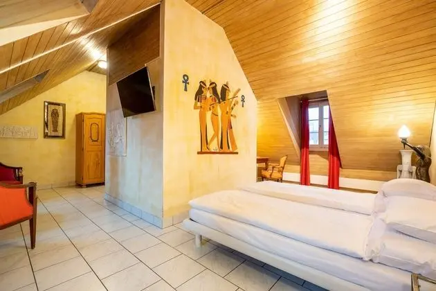 Egypt Room