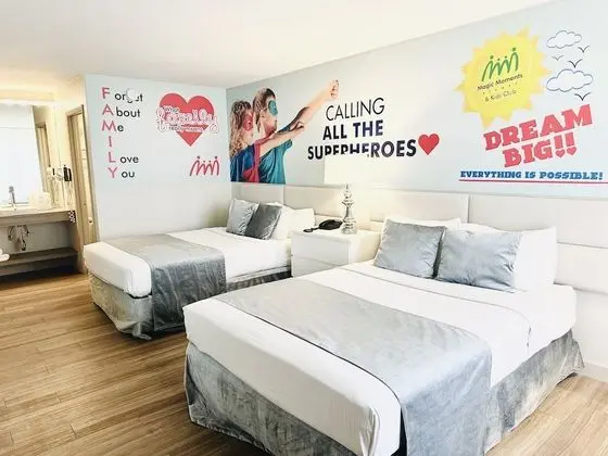 Deluxe Tek Büyük Yataklı Oda