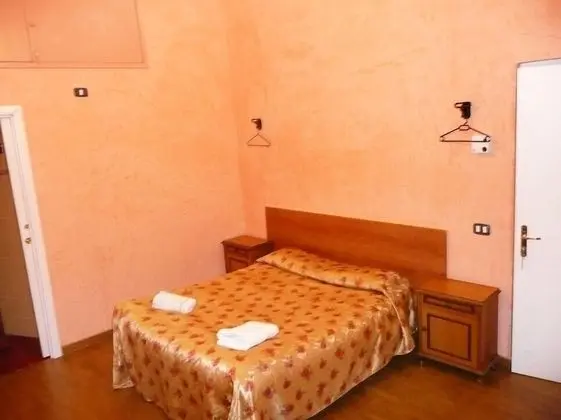 Üç Kişilik Oda, Özel Banyo