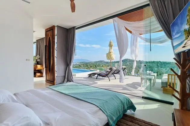Honeymoon Private Swimming pool Sea view Suite