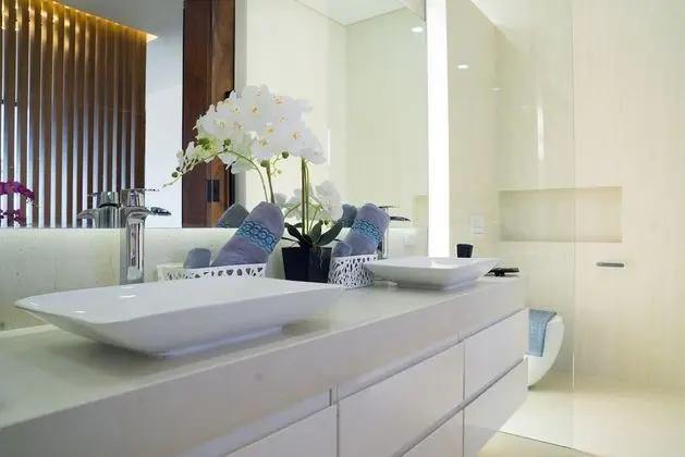 Honeymoon Private Swimming pool Sea view Suite