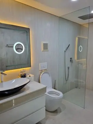 Sunrise Private Spa Suite