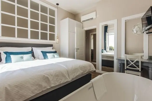 Deluxe Apart Daire, 1 En Büyük (King) Boy Yatak ve Çekyat, Deniz Manzaralı