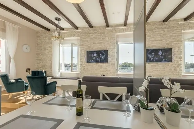 Superior Apart Daire, 1 En Büyük (King) Boy Yatak ve Çekyat, Sigara İçilmez