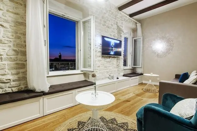 Superior Apart Daire, 1 En Büyük (King) Boy Yatak ve Çekyat, Sigara İçilmez