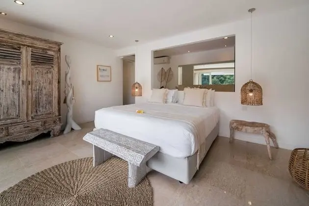Villa, 4 Yatak Odası, Sigara İçilebilir, Kişiye Özel Havuzlu
