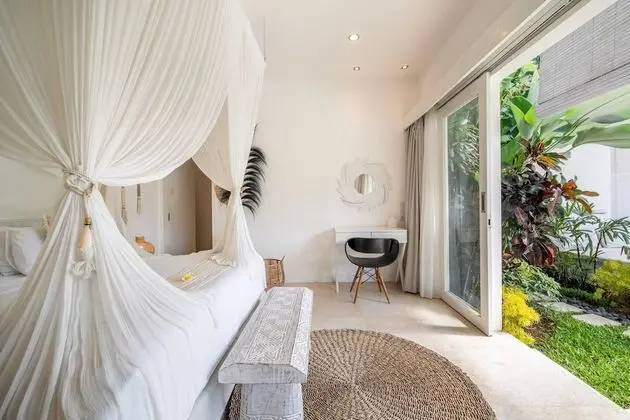 Villa, 4 Yatak Odası, Sigara İçilebilir, Kişiye Özel Havuzlu