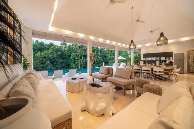 Villa, 4 Yatak Odası, Sigara İçilebilir, Kişiye Özel Havuzlu