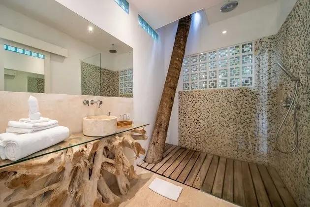 Villa, 4 Yatak Odası, Sigara İçilebilir, Kişiye Özel Havuzlu