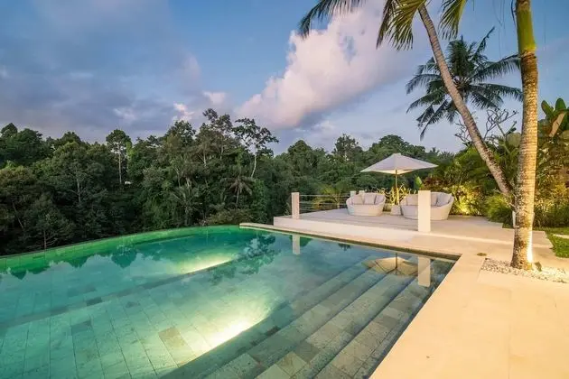 Villa, 4 Yatak Odası, Sigara İçilebilir, Kişiye Özel Havuzlu
