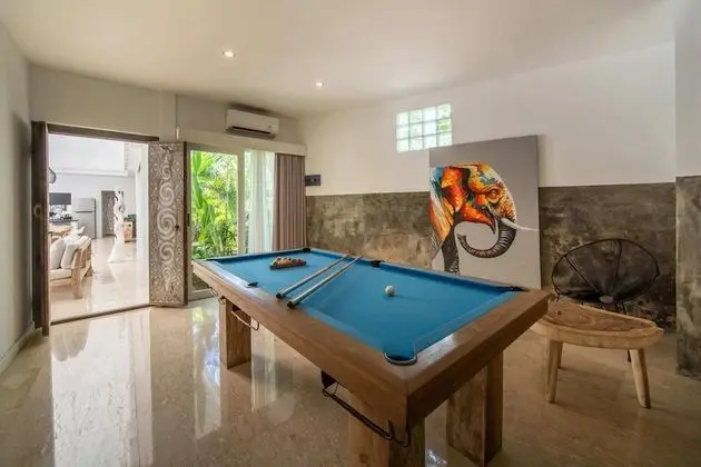 Villa, 4 Yatak Odası, Sigara İçilebilir, Kişiye Özel Havuzlu