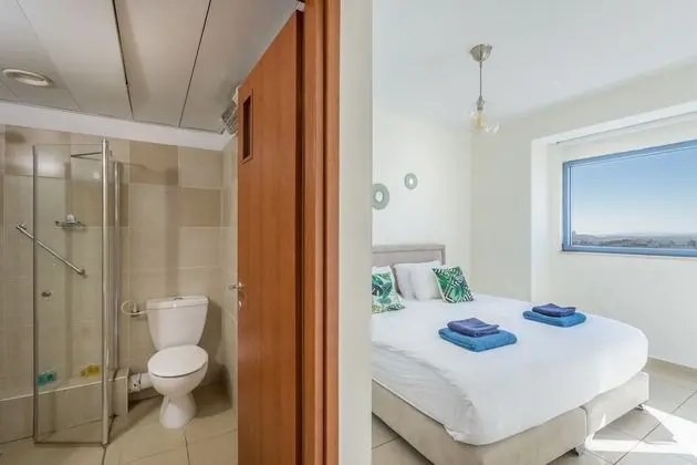 Royal Çatı Katı Süiti (Penthouse), Birden Çok Yatak, Sigara İçilmez