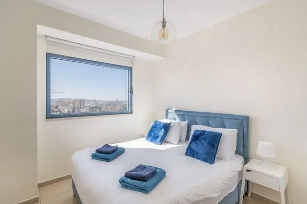 Royal Çatı Katı Süiti (Penthouse), Birden Çok Yatak, Sigara İçilmez