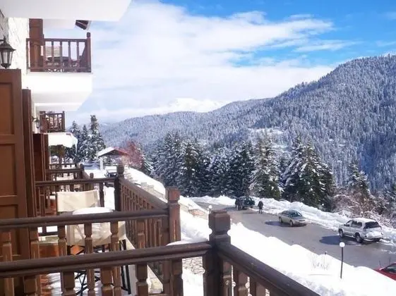 Üç Kişilik Oda, Dağ Manzaralı