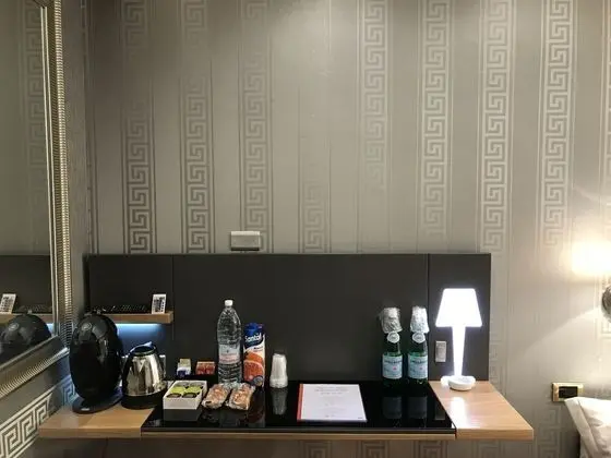 Classic Tek Büyük Yataklı Oda, Balkon, Avlu Manzaralı