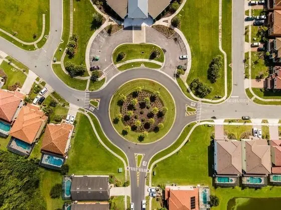 Ev