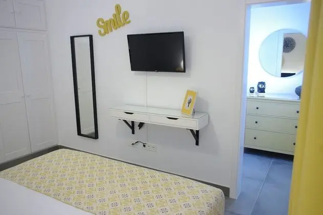 Deluxe Tek Büyük Yataklı Oda, 1 Büyük (Queen) Boy Yatak (Yellow)