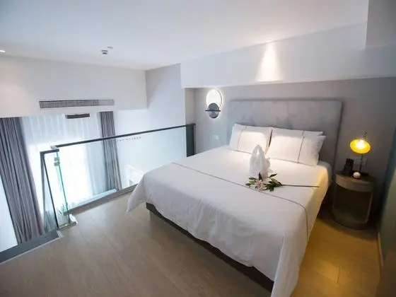 Business Çatı Katı (Loft) (A)