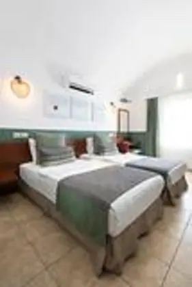 Standart Deniz Manzaralı Oda