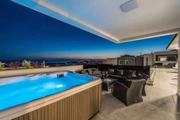 Exclusive Apart Daire, 4 Yatak Odası, Sıcak Su Havuzu, Deniz Manzaralı
