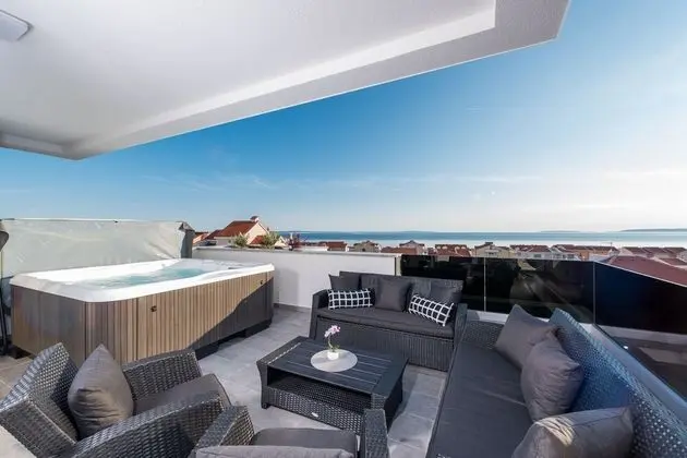 Exclusive Apart Daire, 4 Yatak Odası, Sıcak Su Havuzu, Deniz Manzaralı