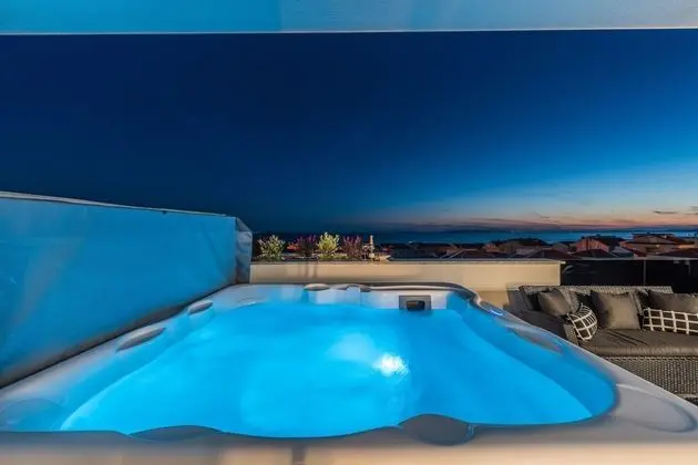 Exclusive Apart Daire, 4 Yatak Odası, Sıcak Su Havuzu, Deniz Manzaralı