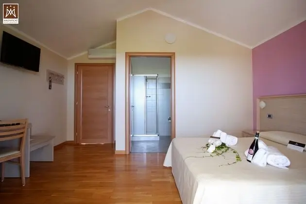 Superior Tek Büyük Yataklı Oda, Balkon