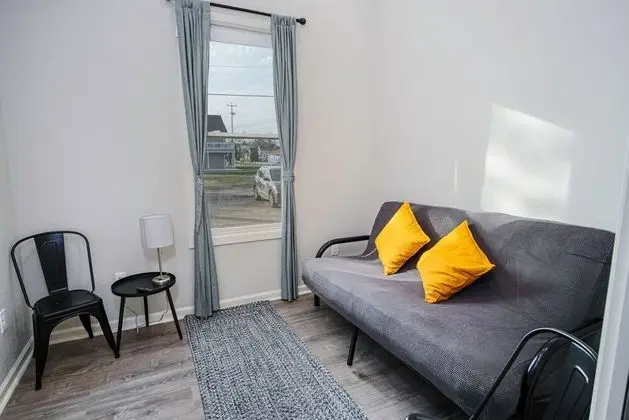 Ev (4 Bedrooms)