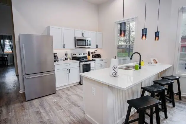 Ev (4 Bedrooms)