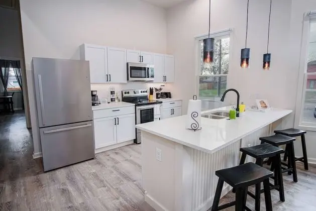 Ev (4 Bedrooms)