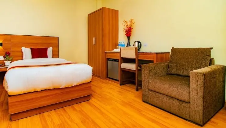 Deluxe Üç Kişilik Oda, 3 Tek Kişilik Yatak